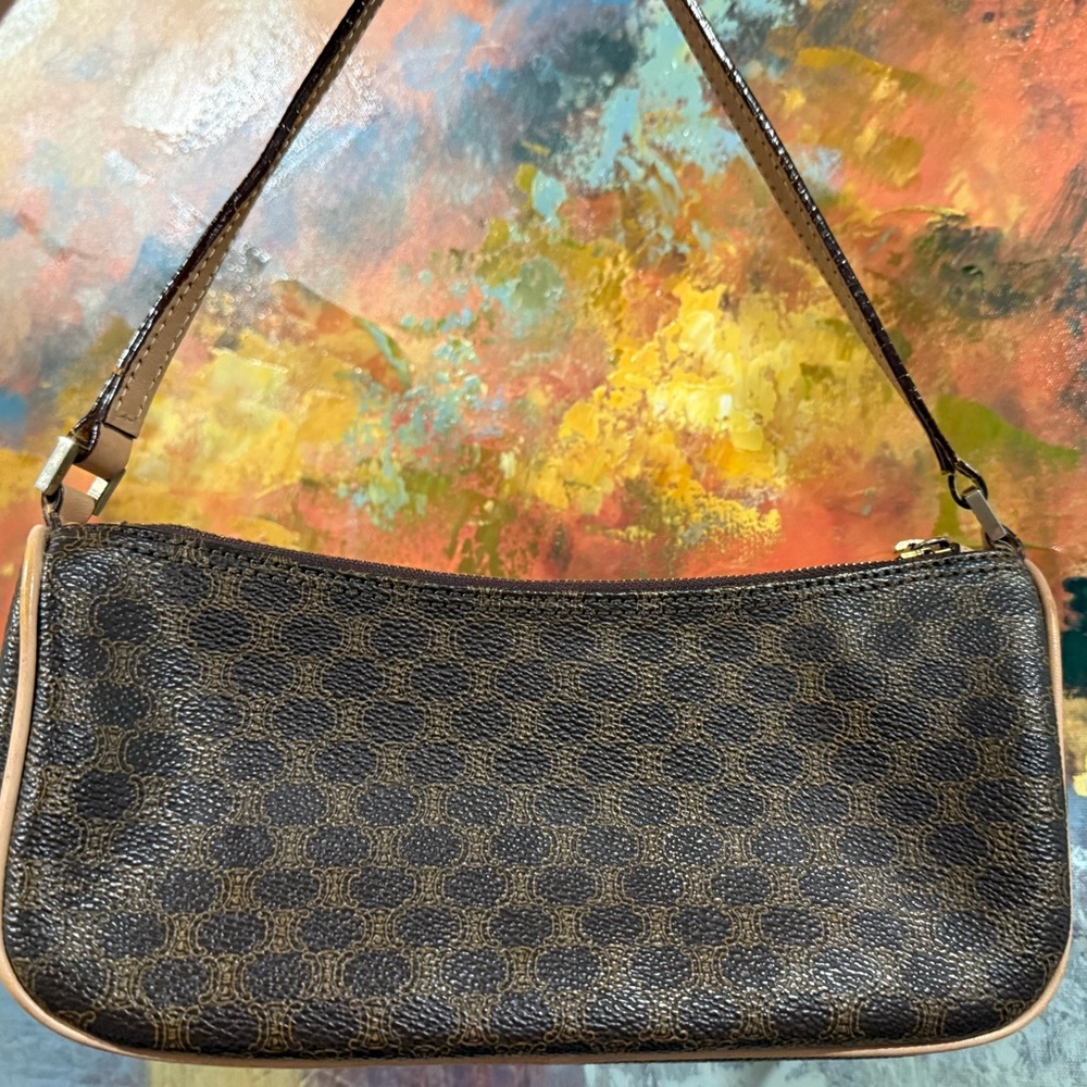 Celine Pochette bag (Vintage) 

💯Authentic